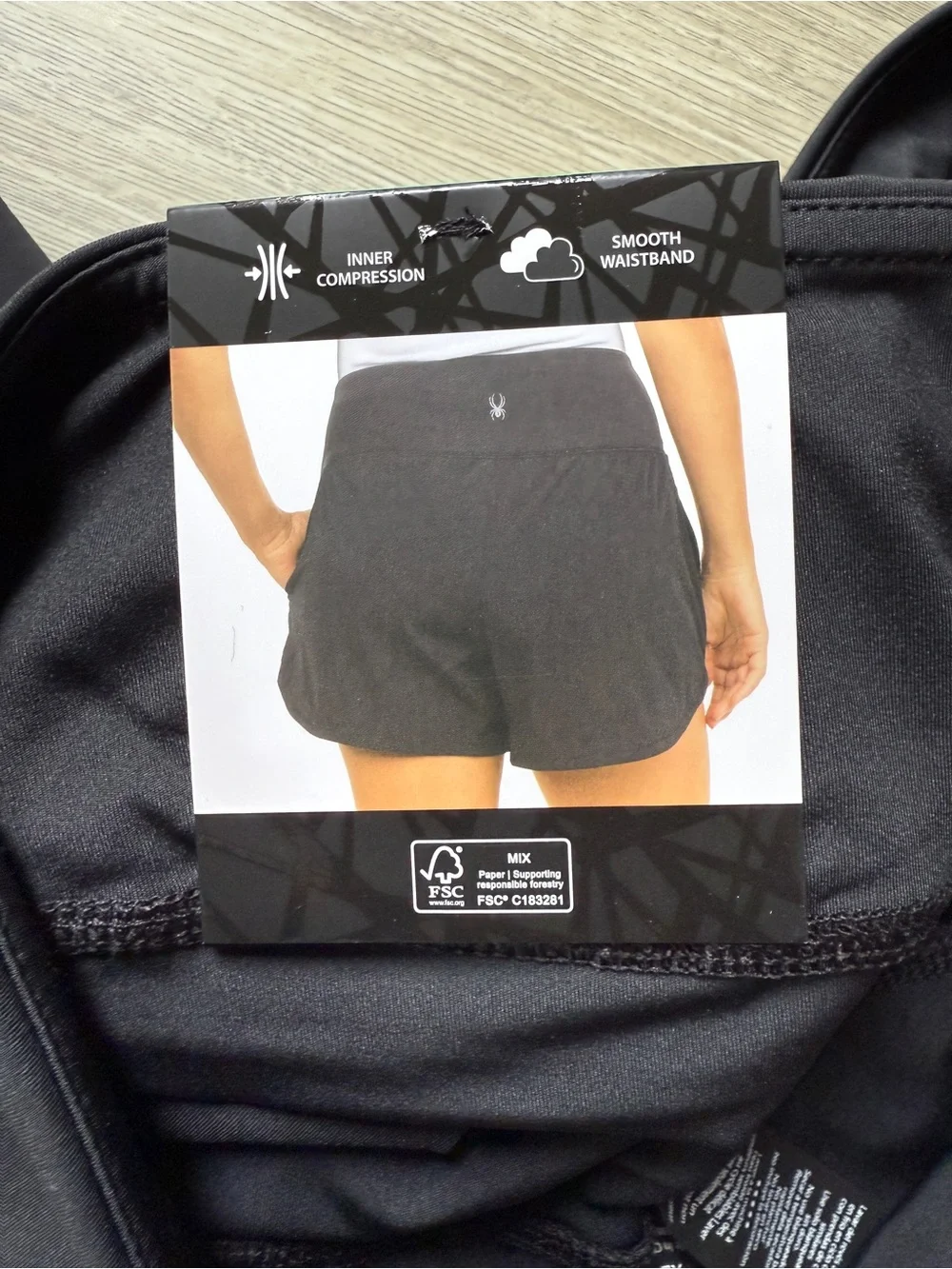 Spyder 2-in-1 Woven Compression Running Gym Workout Shorts Women’s XL Black - Picture 6 of 7